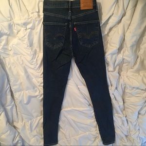 New w/o tags levi’s skinny jeans
